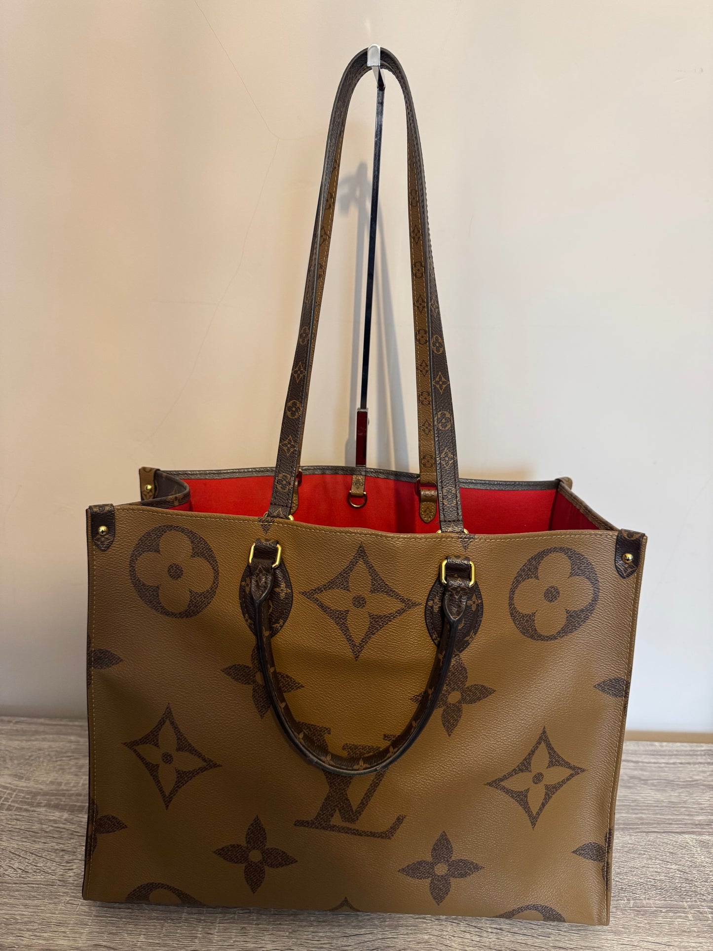 Louis Vuitton OnTheGo GM Tote Bag