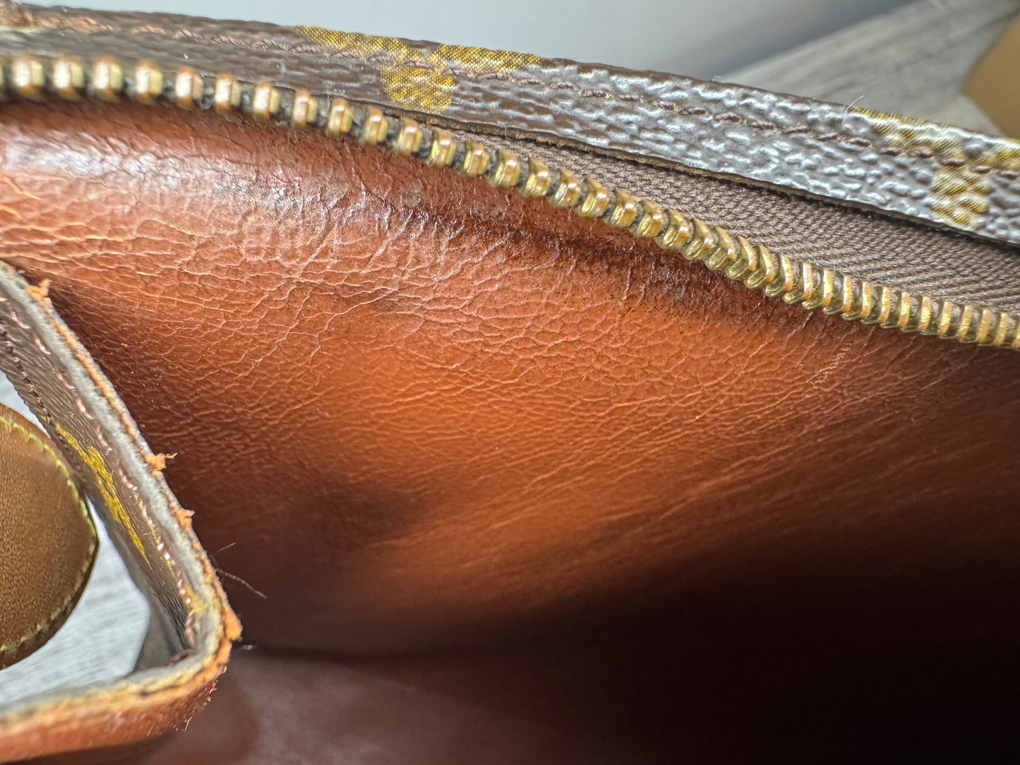 Preloved Louis Vuitton Monogram Toiletry 26 Pouch / shoulder bag.