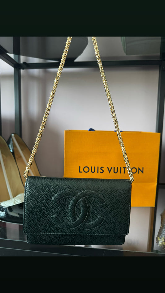 Preloved Chanel CC Dark Green Trifold Caviar Leather Wallet/Purse