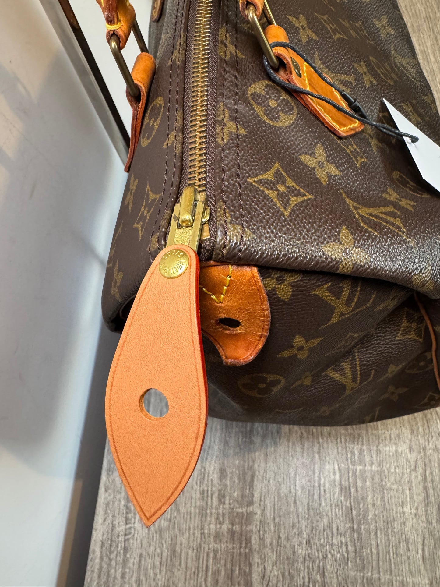 Louis Vuitton Speedy 30 Monogram Vintage 2004.