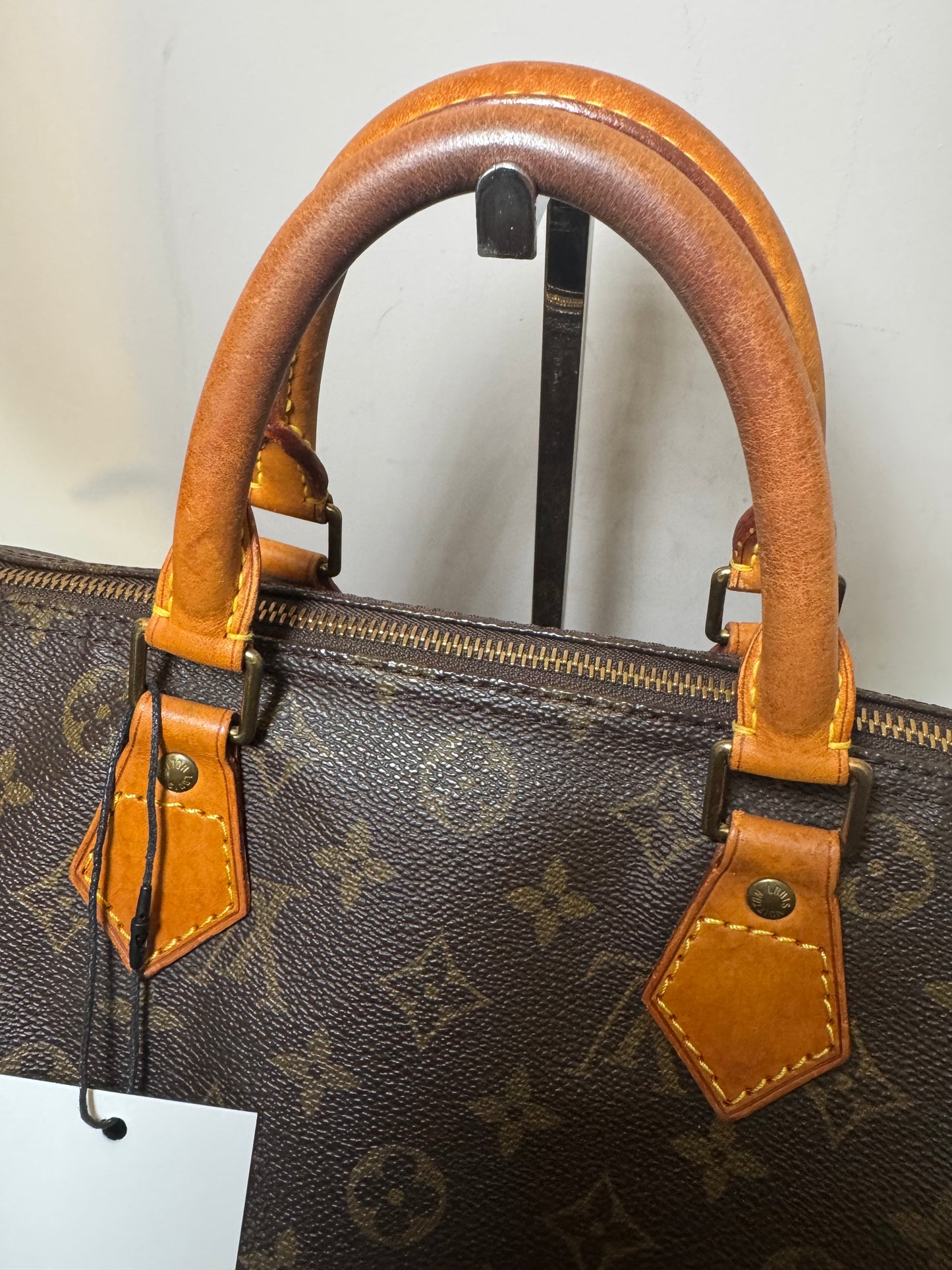 Louis Vuitton Speedy 30 Monogram Print, new zip