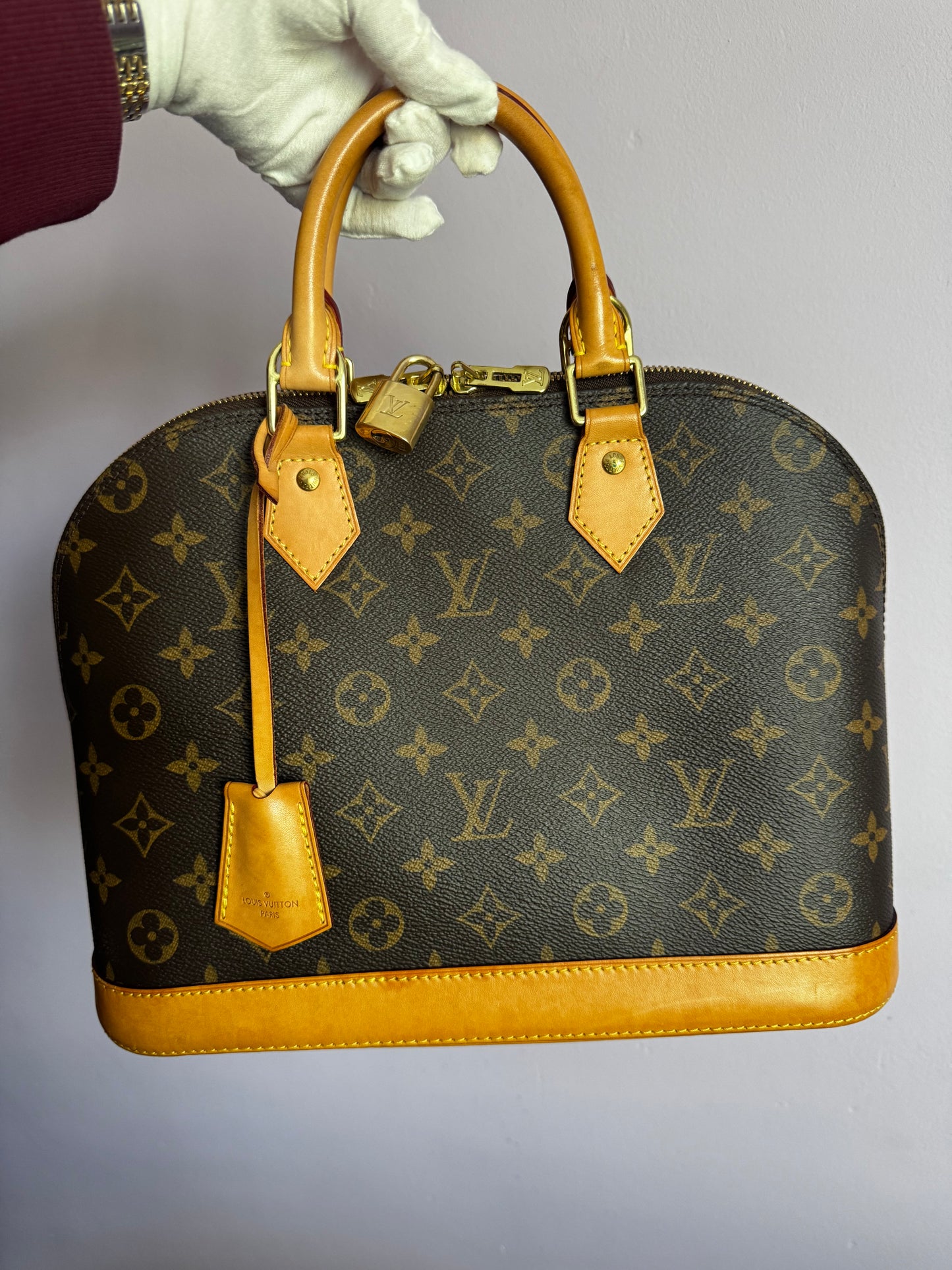 Louis Vuitton Alma PM