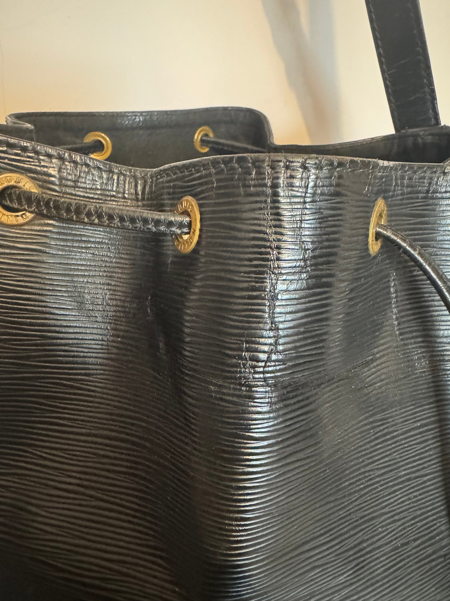 Louis Vuitton Vintage Noè Bucket Bag