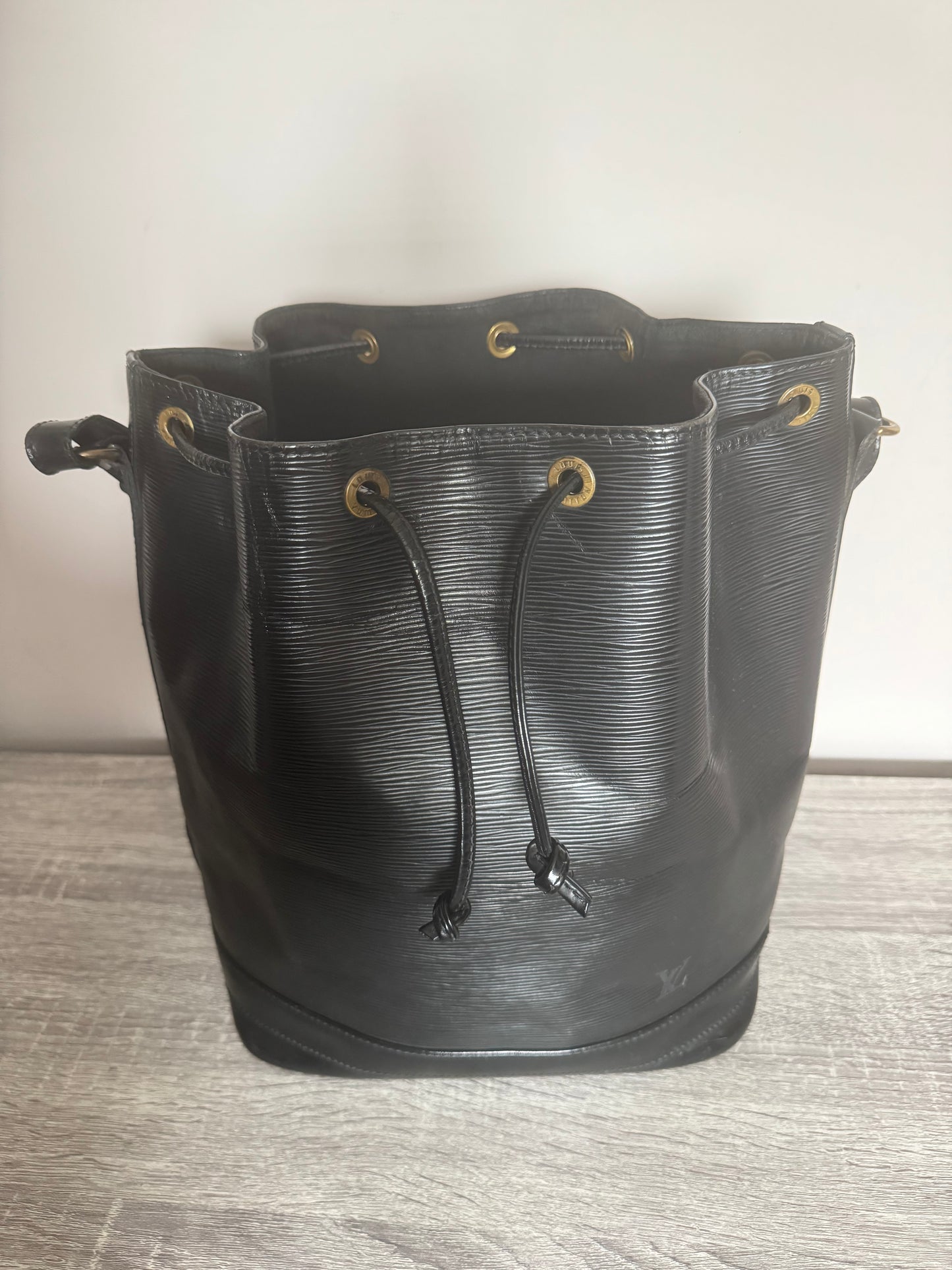 Louis Vuitton Vintage Noè Bucket Bag