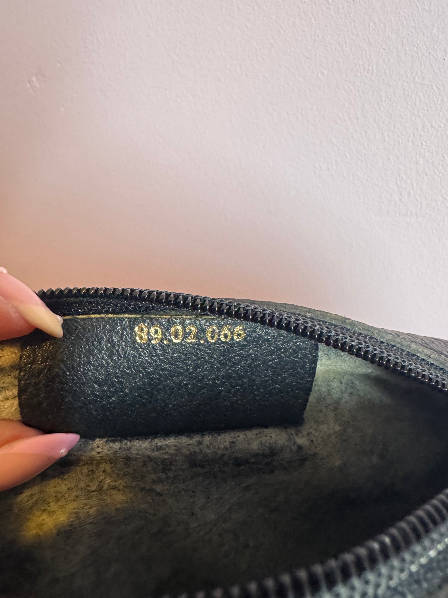 Gucci Mini Cross body Bag GG Monogram (5)