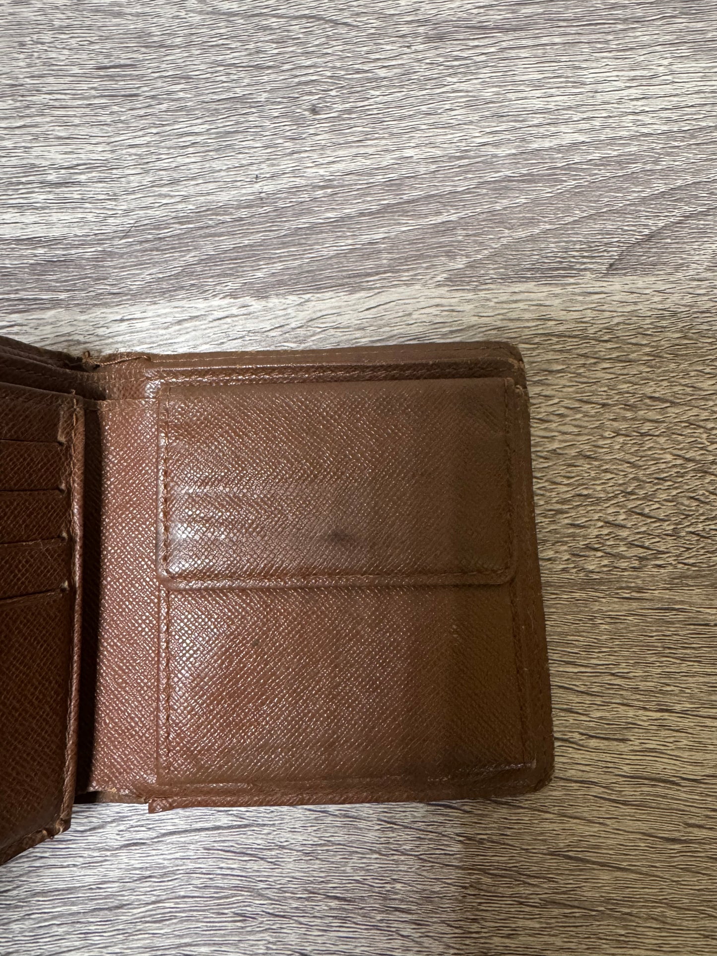 Preloved Louis Vuitton Men’s Wallet