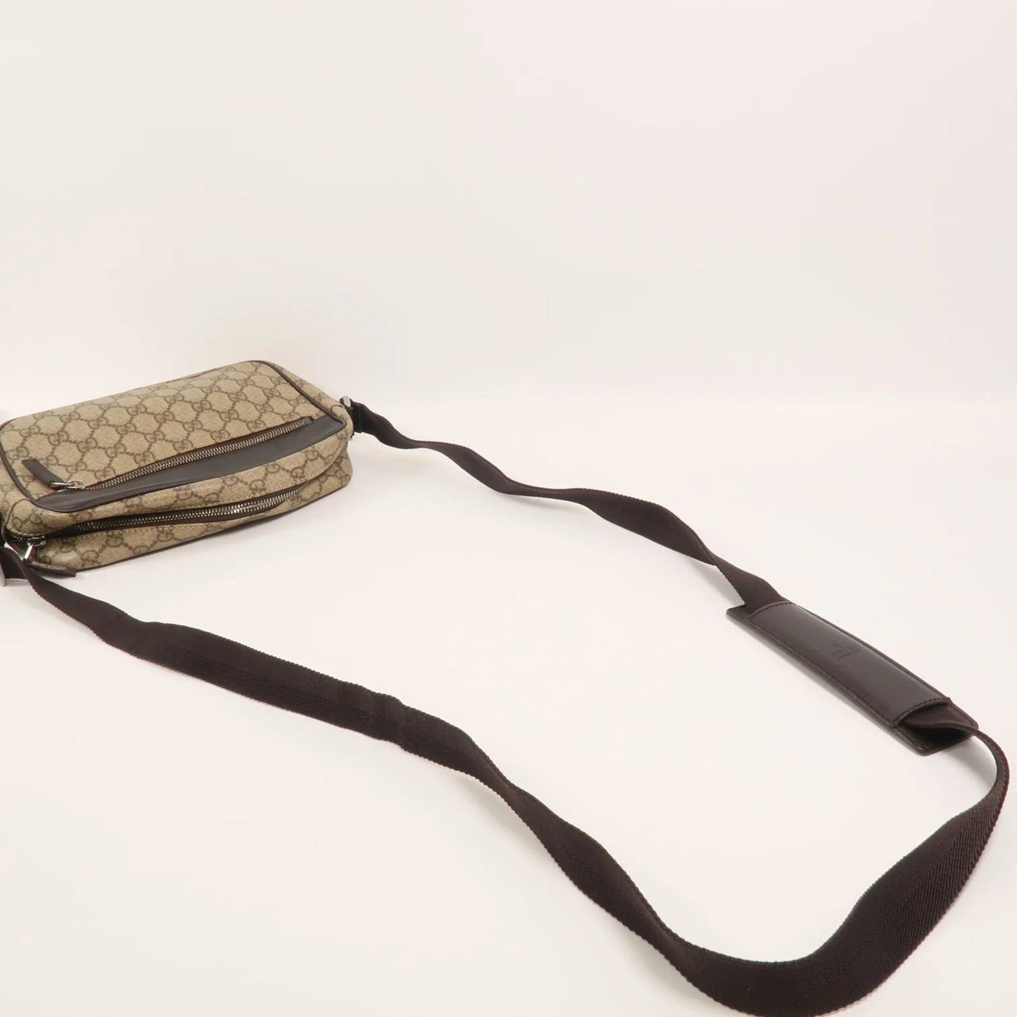 Gucci camera bag - adjustable strap