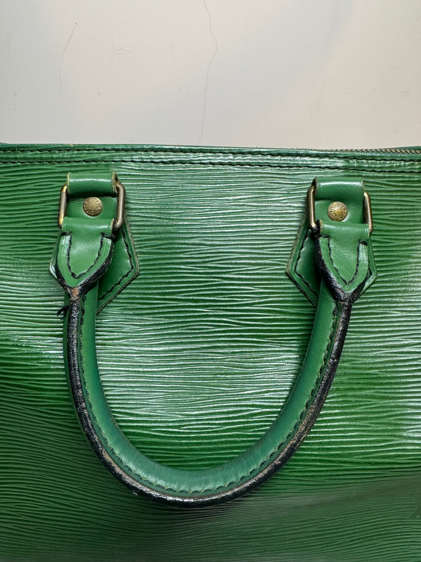 Preloved Louis Vuitton Borneo Green Epi Leather Speedy 25.