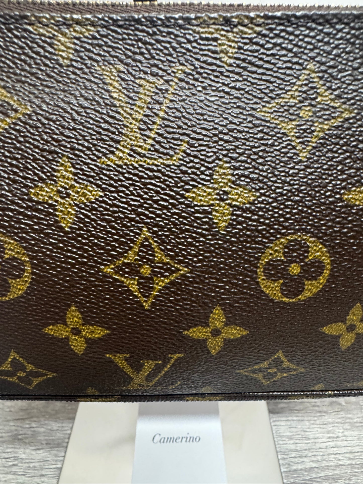 Preloved Louis Vuitton Pochette Bag. Monogram Canvas.