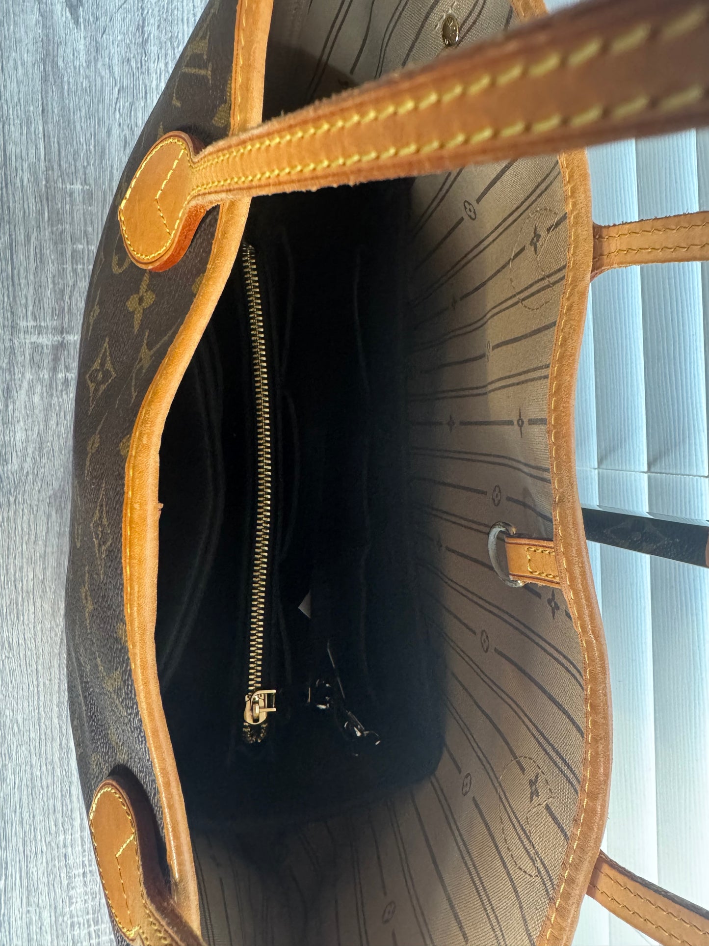 Preloved Louis Vuitton Neverfull Monogram MM.