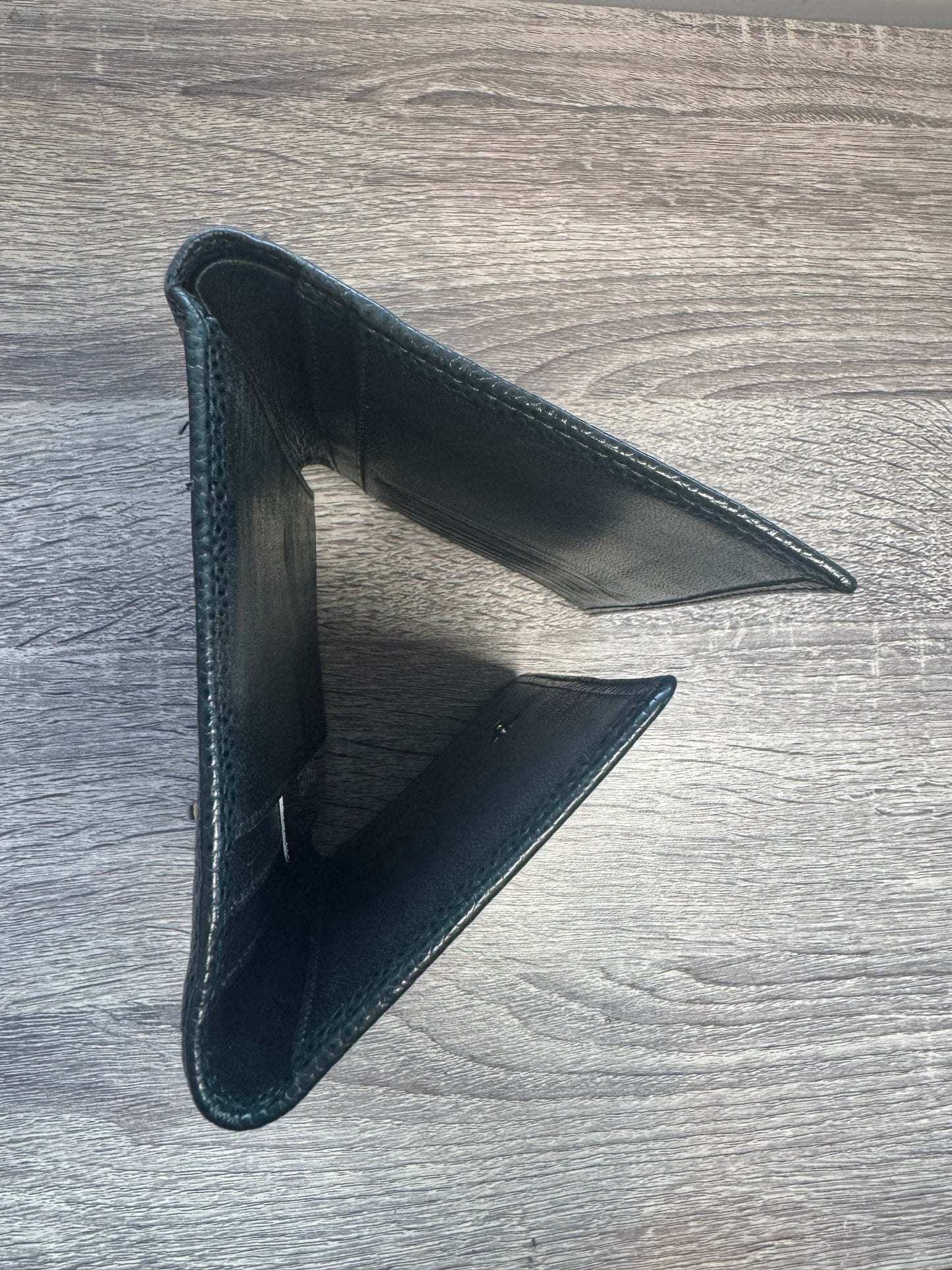 Preloved Chanel CC Dark Green Trifold Caviar Leather Wallet/Purse