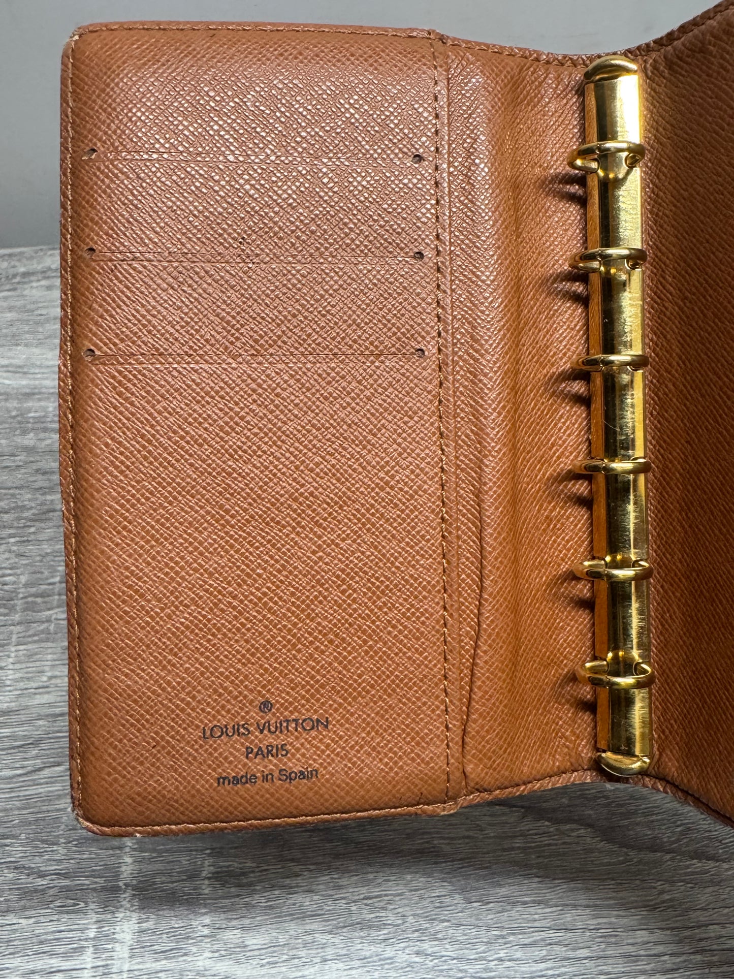 3. Louis Vuitton PM ring Agenda. Monogram canvas.