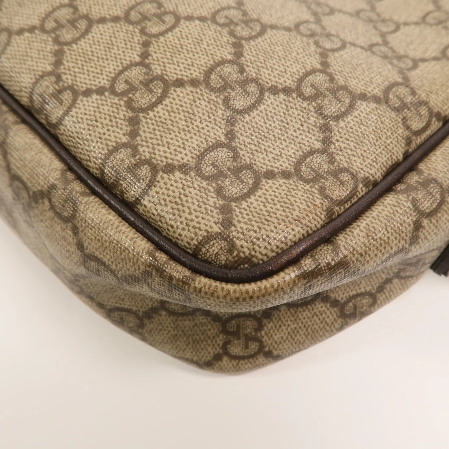 Gucci camera bag - adjustable strap
