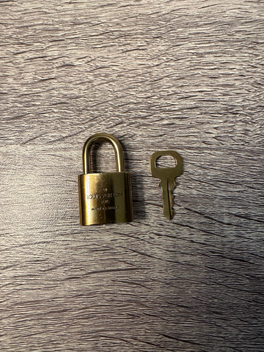 Louis Vuitton lock and key