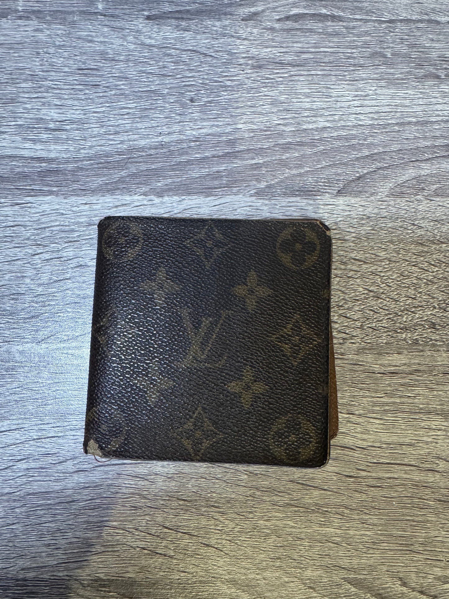 Preloved Louis Vuitton Men’s Wallet