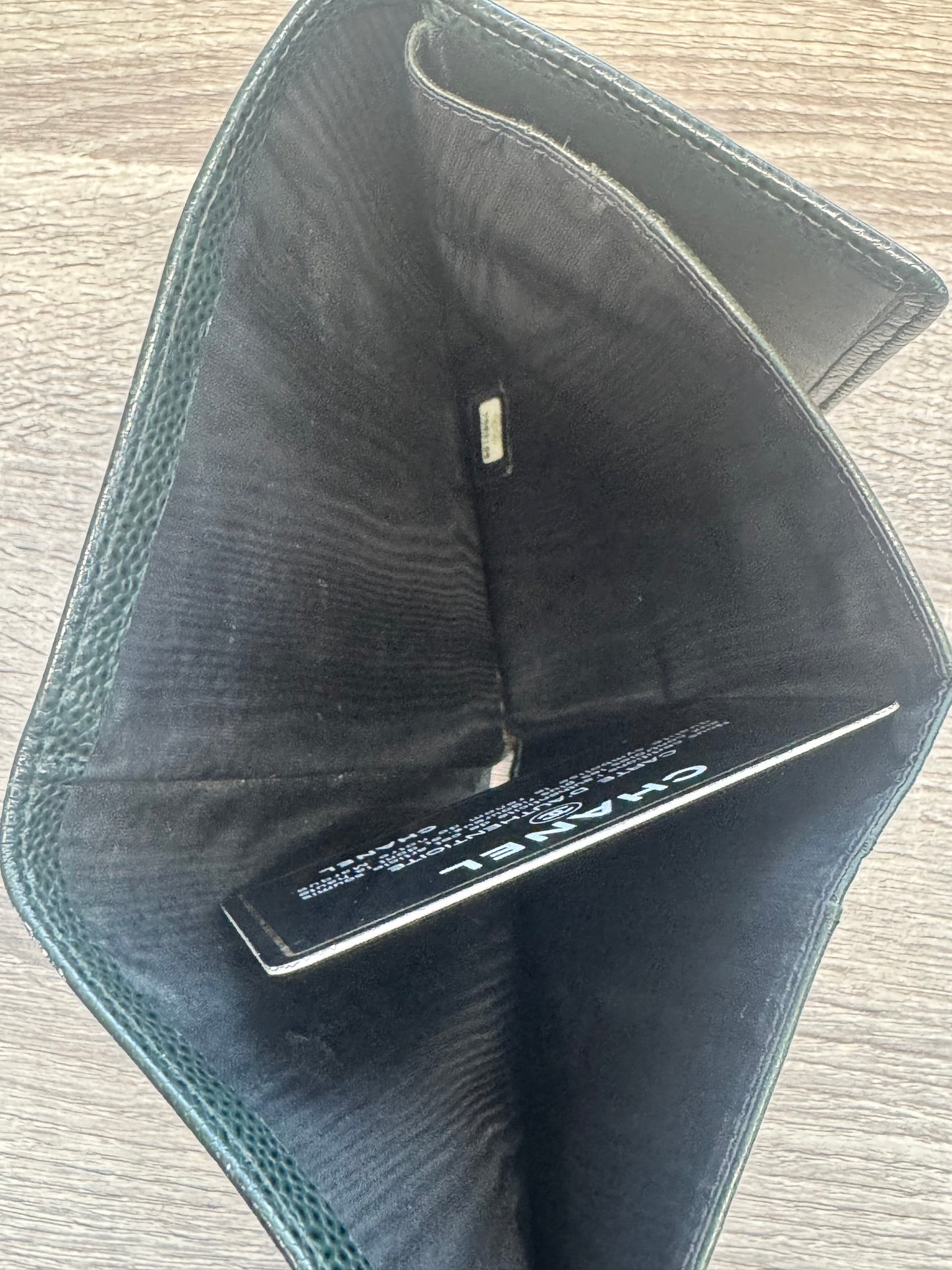 Preloved Chanel CC Dark Green Trifold Caviar Leather Wallet/Purse