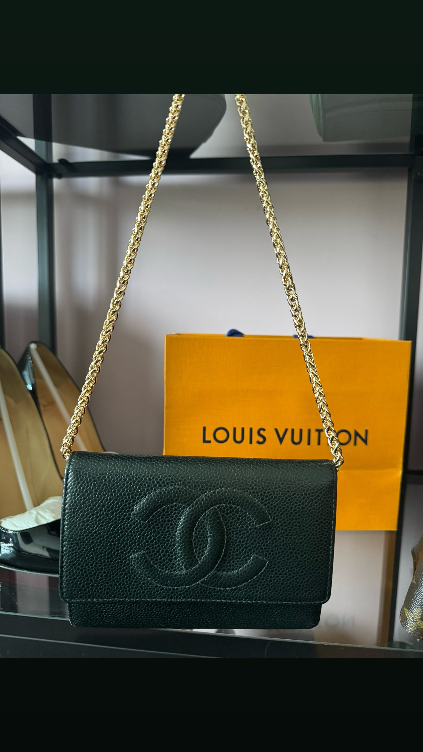 Preloved Chanel CC Dark Green Trifold Caviar Leather Wallet/Purse