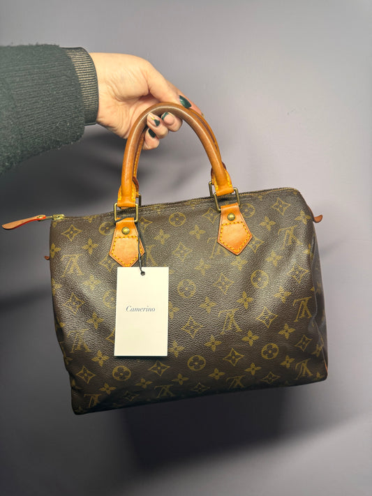 Preloved Louis Vuitton Speedy 30. Made in France 1993.