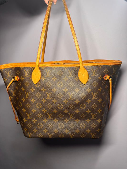 Preloved Louis Vuitton Neverfull Monogram MM.