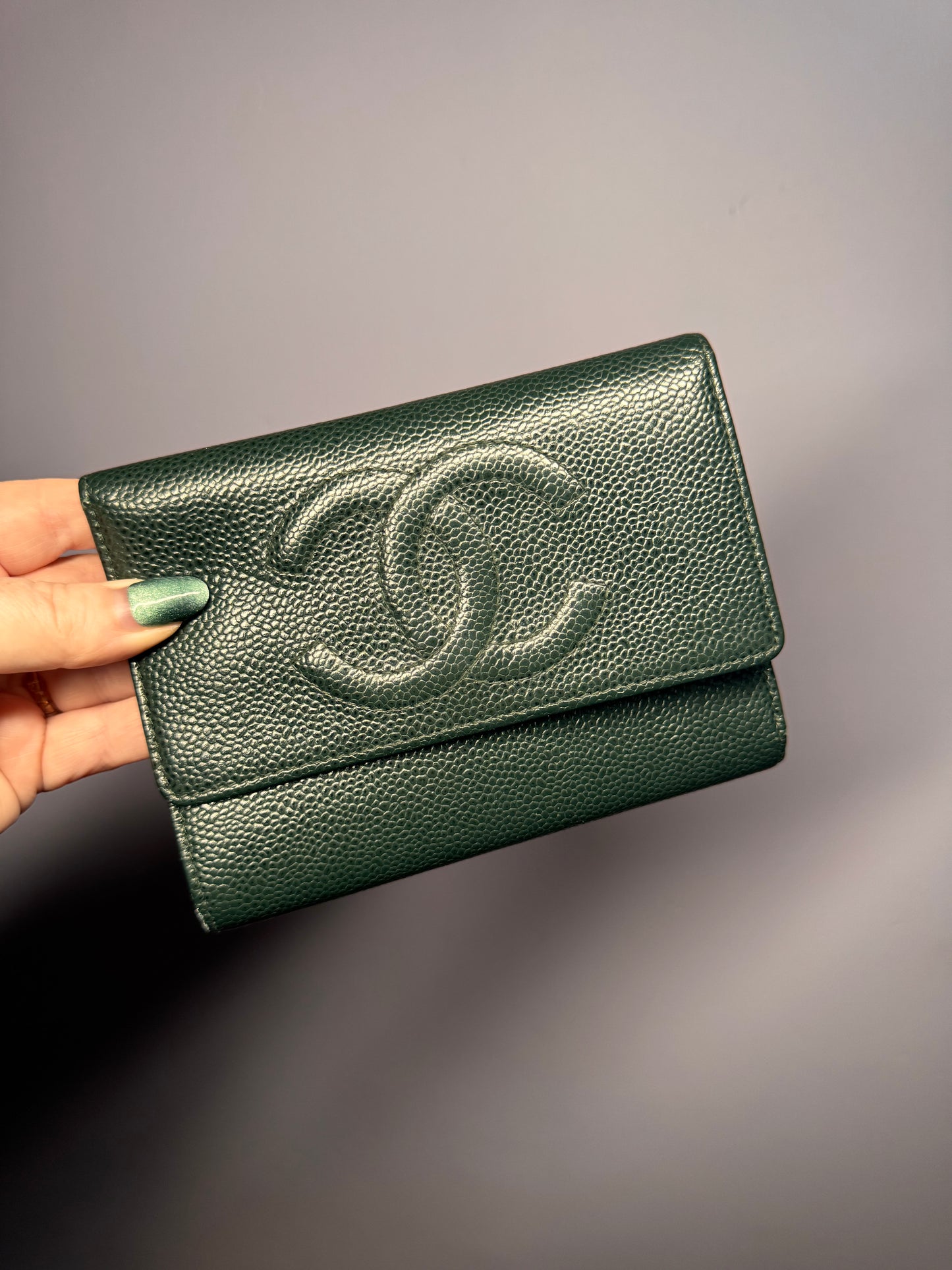 Preloved Chanel CC Dark Green Trifold Caviar Leather Wallet/Purse