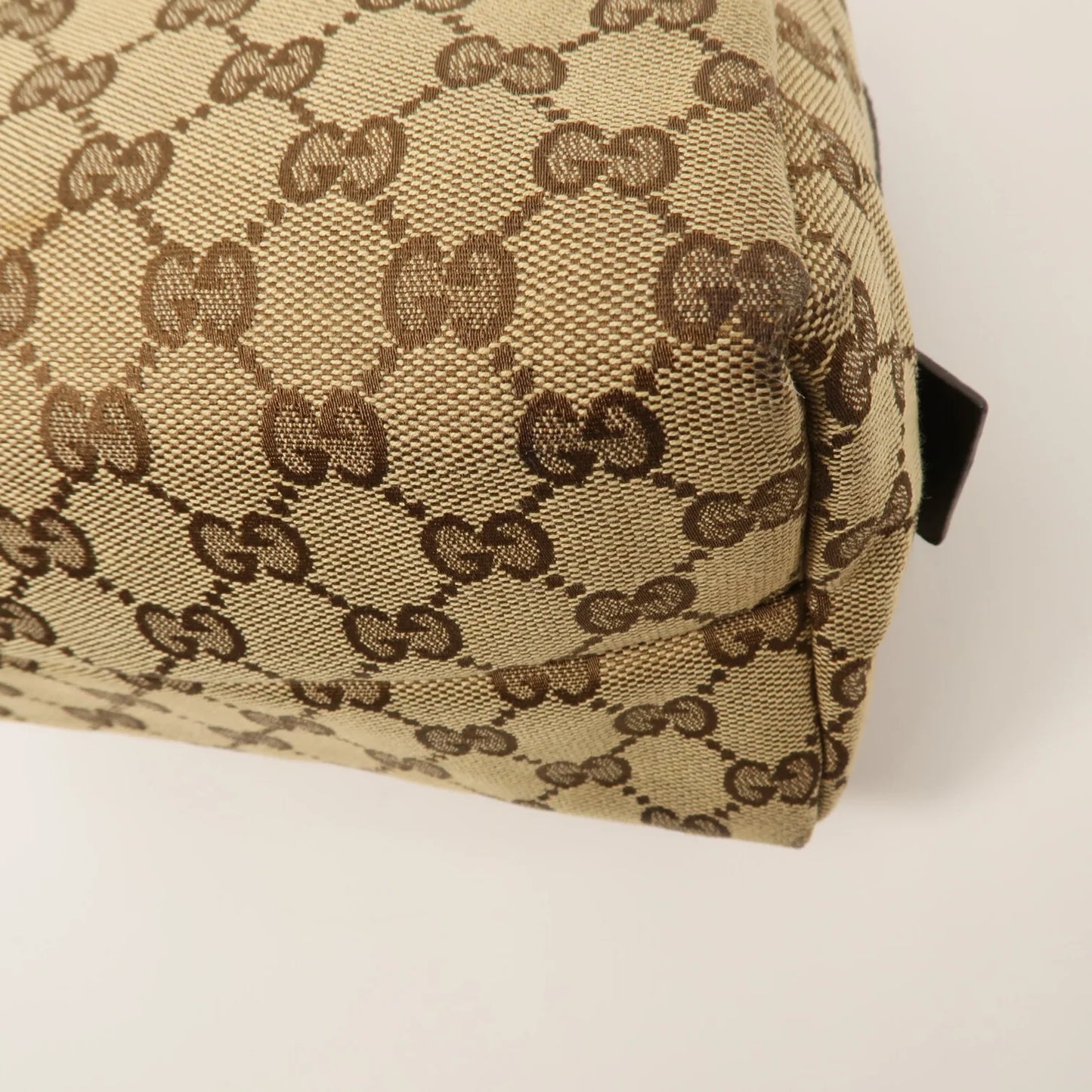 Gucci Mini bucket back in monogram GG