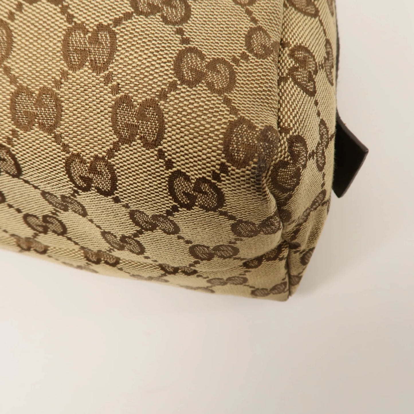Gucci Mini bucket back in monogram GG