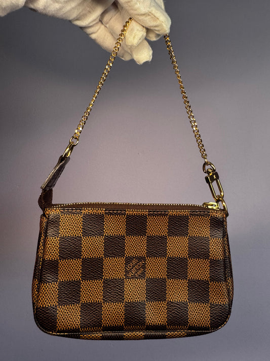 Louis Vuitton Mini Pochette Damier