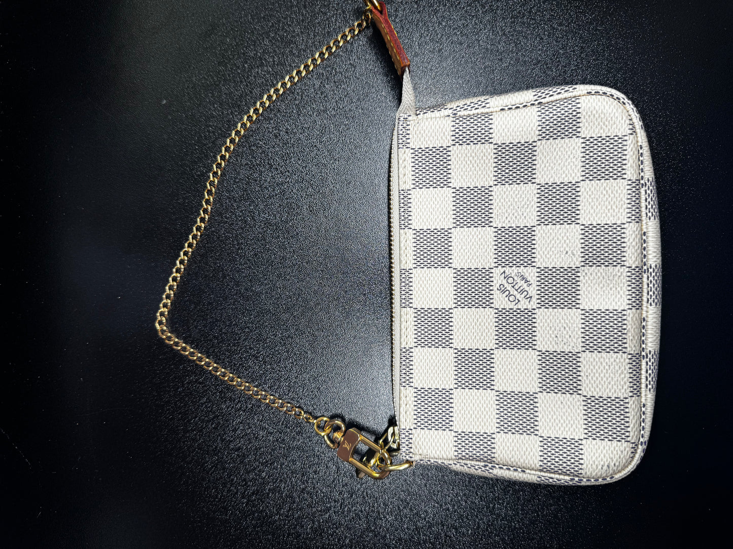Louis Vuitton Damier Azur Pochette