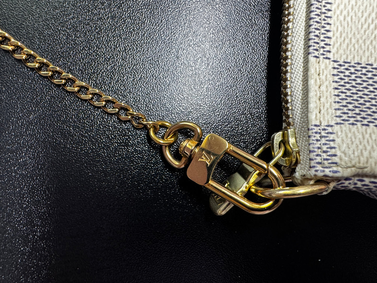 Louis Vuitton Damier Azur Pochette
