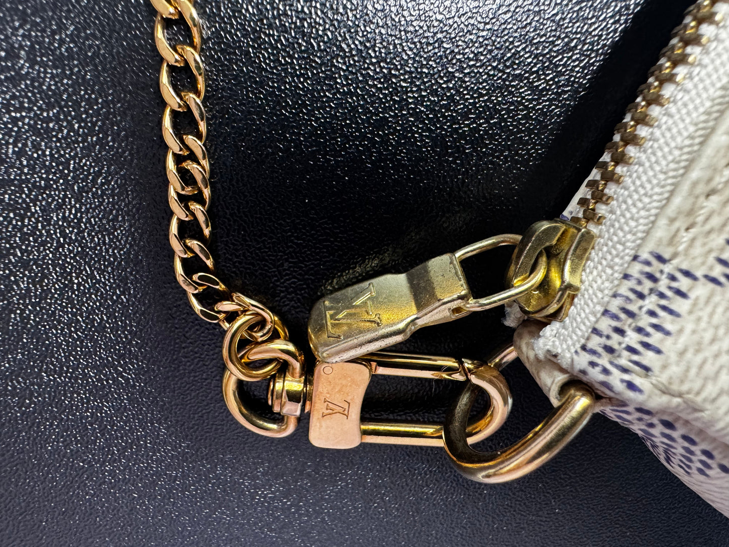 Louis Vuitton Damier Azur Pochette