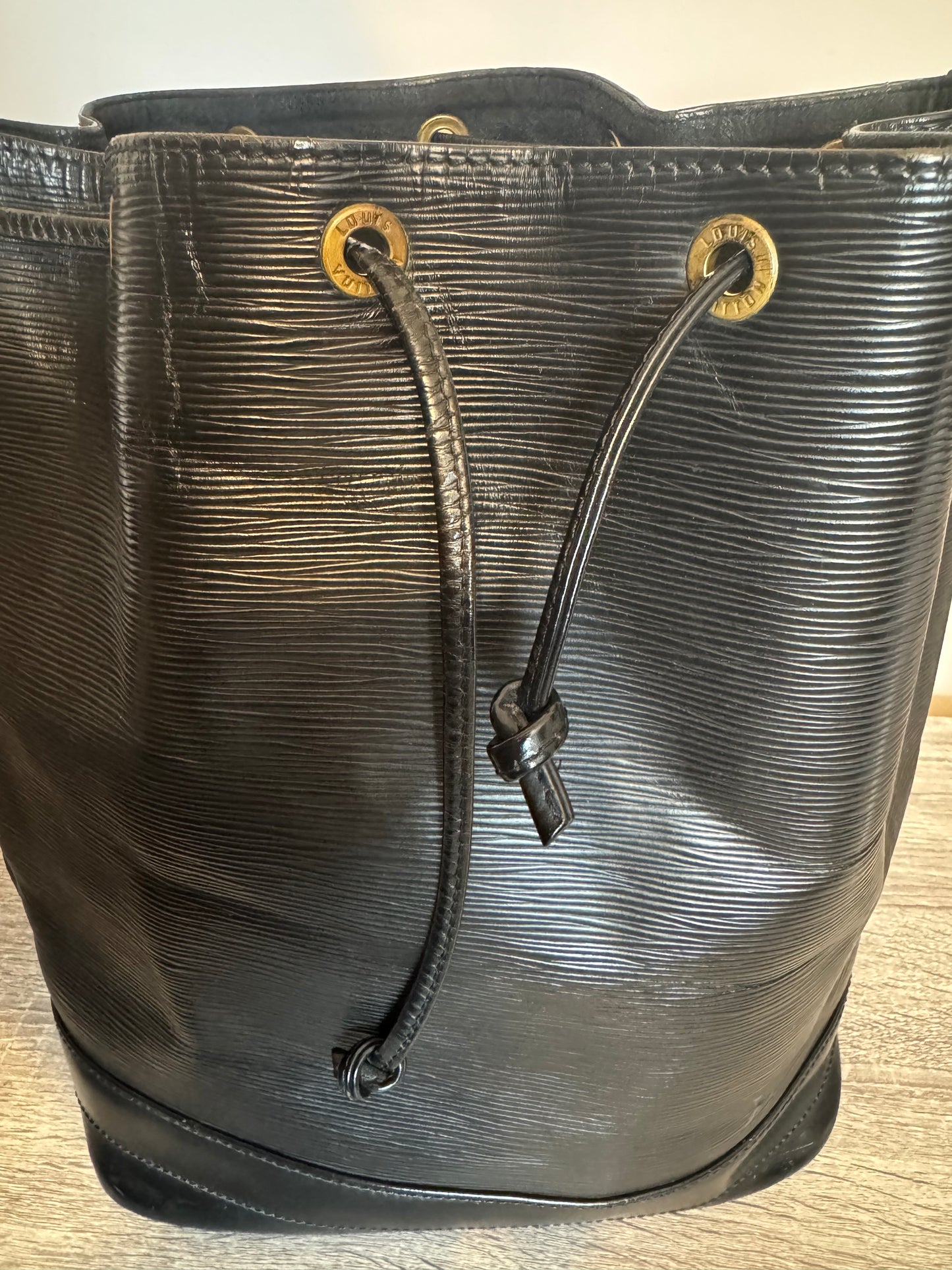 Louis Vuitton Vintage Noè Bucket Bag