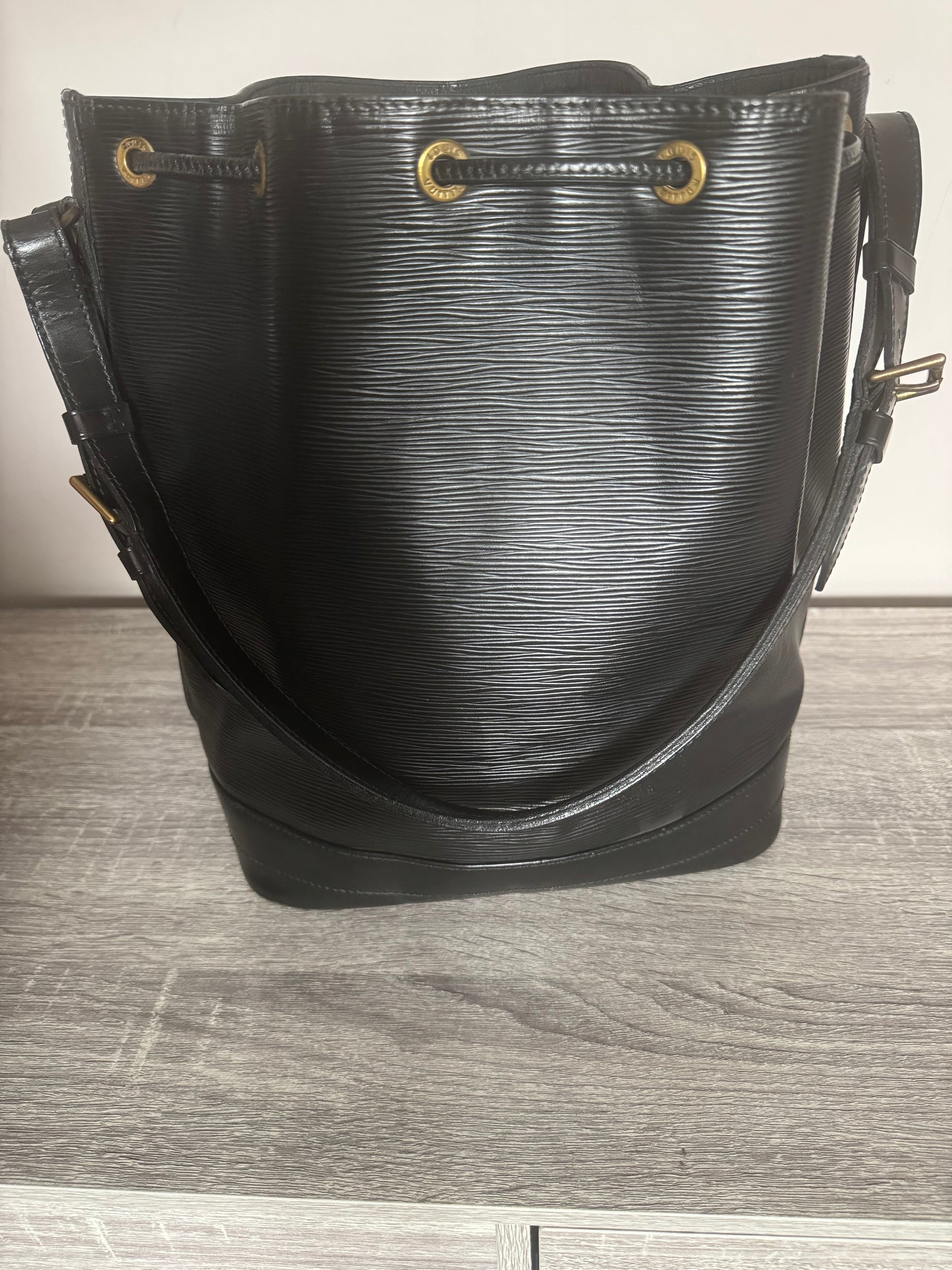 Louis Vuitton Vintage Noè Bucket Bag